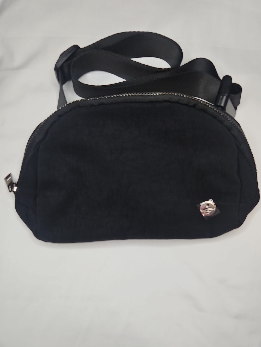 Halara Black Women's Belt Bag/ Fanypack NWT